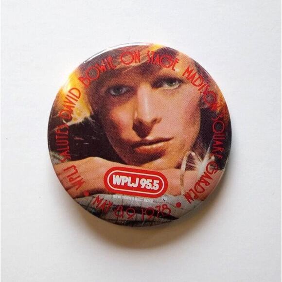 David Bowie Vintage Young Americans Tour Badge Button Pin Unused Pinback 1978 - Picture 2 of 4